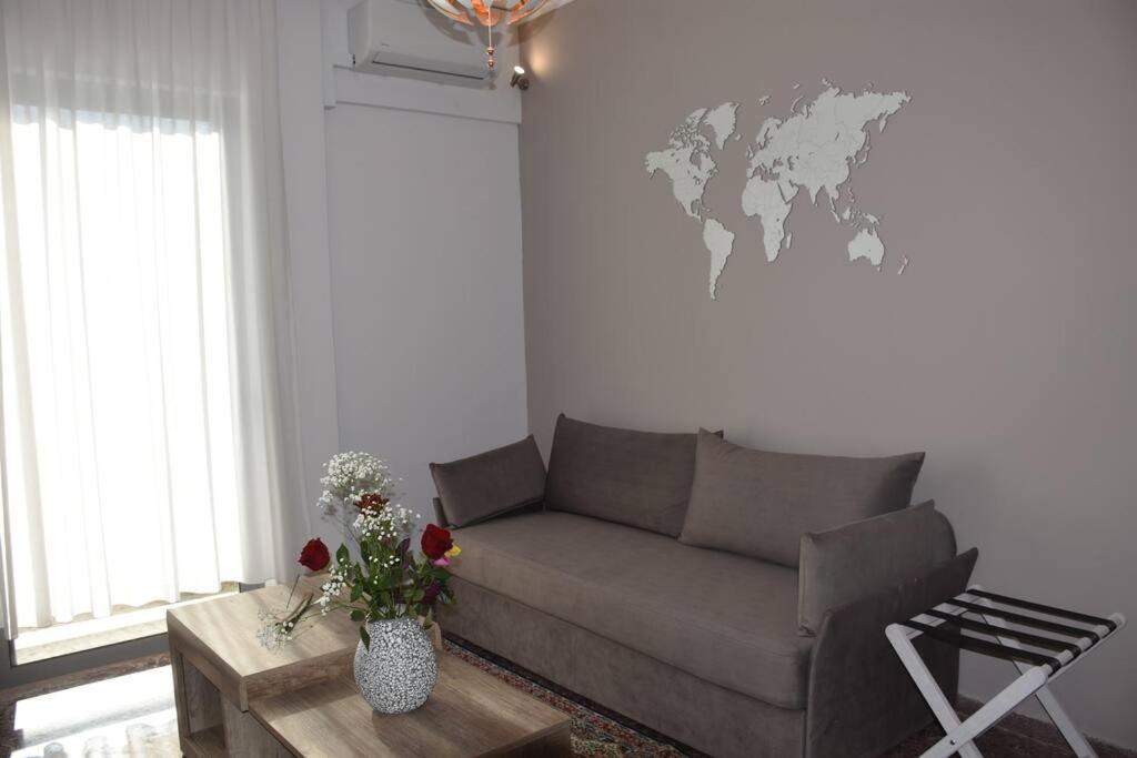 Seashell Apartment -Near The Beach Artémida Eksteriør bilde
